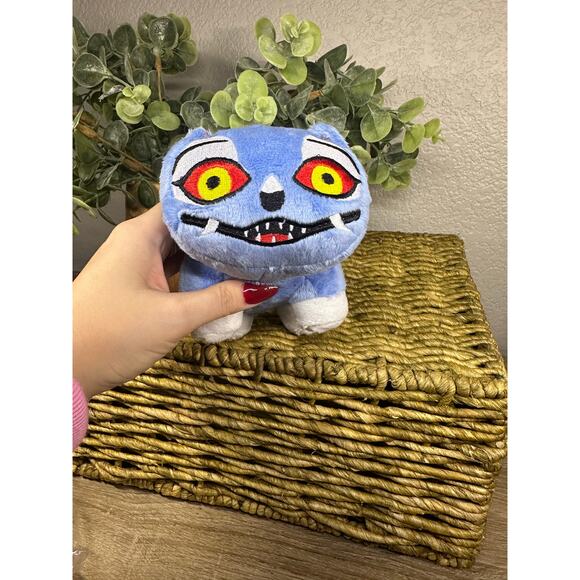 Demon Hunter Tiger Plush Toy - Picture 4 of 4